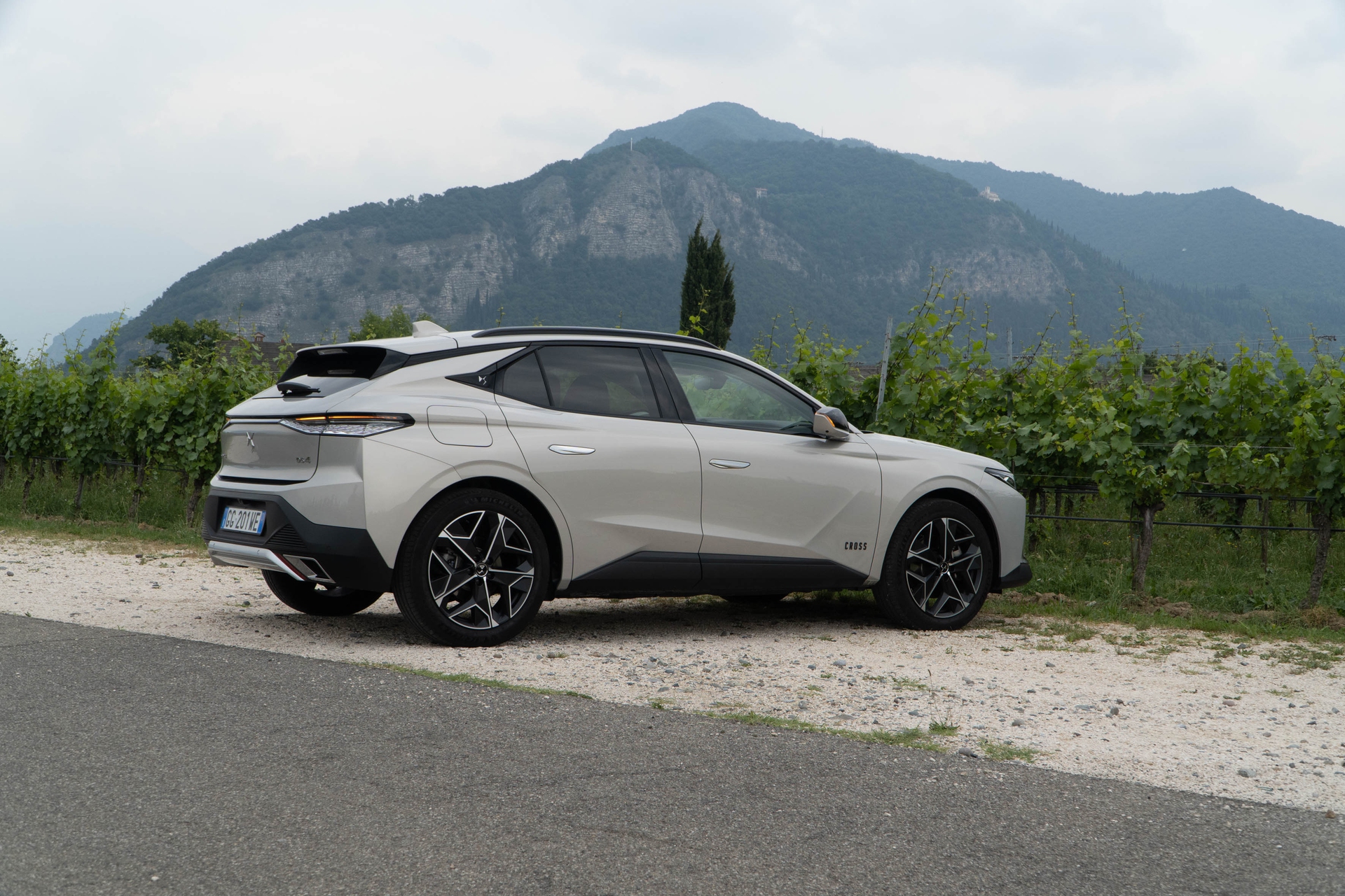 DS4 E-Tense ibrida plug-in