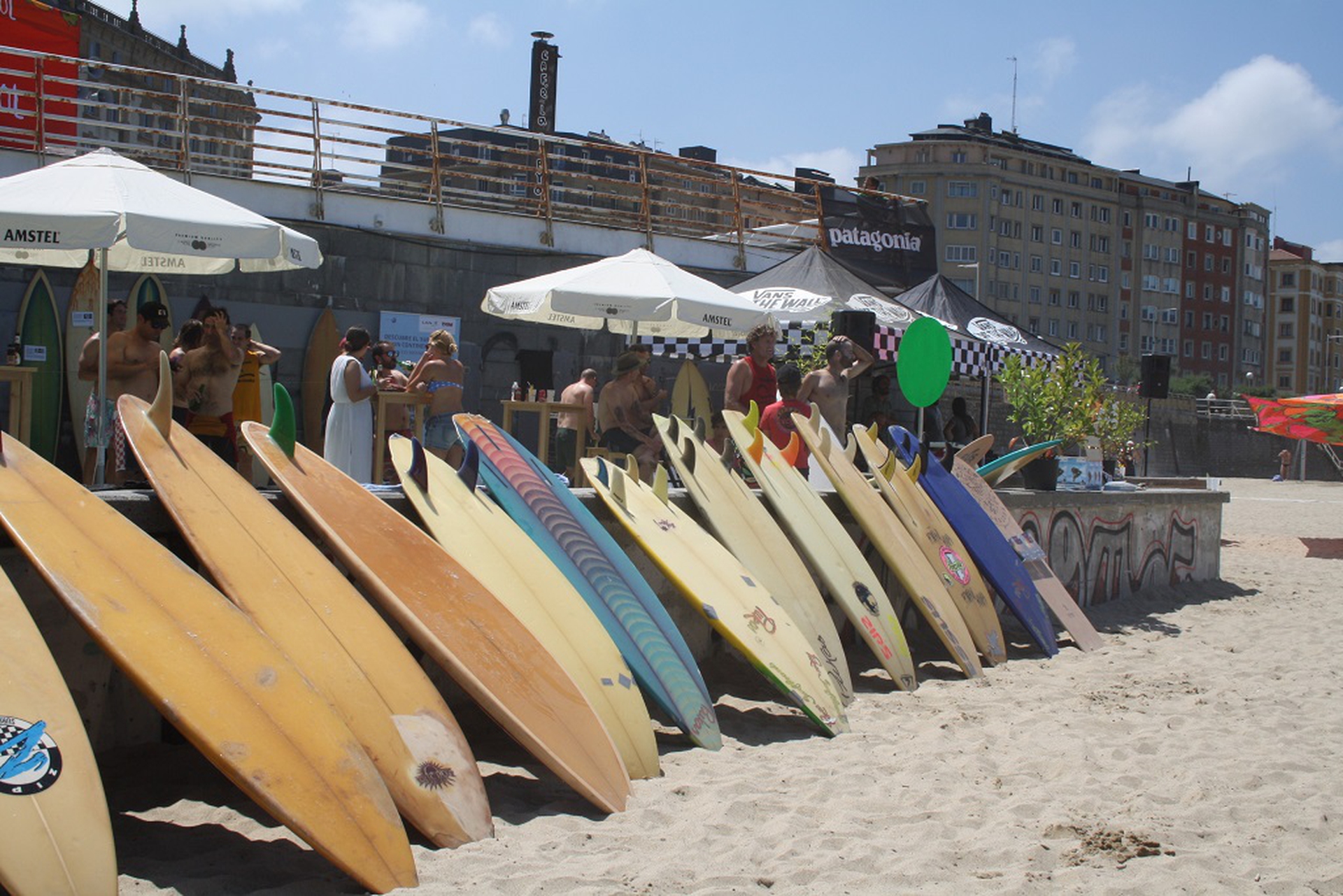 tavole da surf vintage per il contest organizzato in occasione del Surfilm Festibal