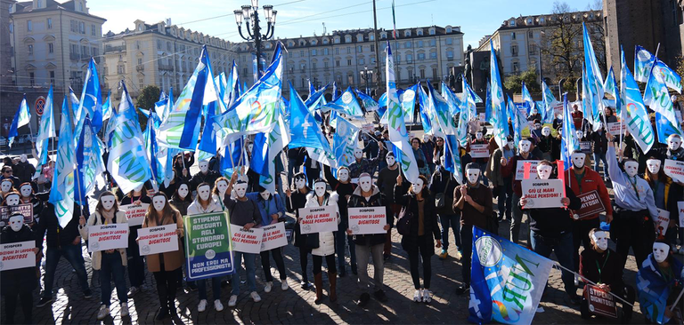 La manifestazione degli infermieri dello scorso 17 settembre a Torino