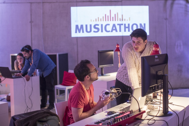 Seat-Musicathon-studio