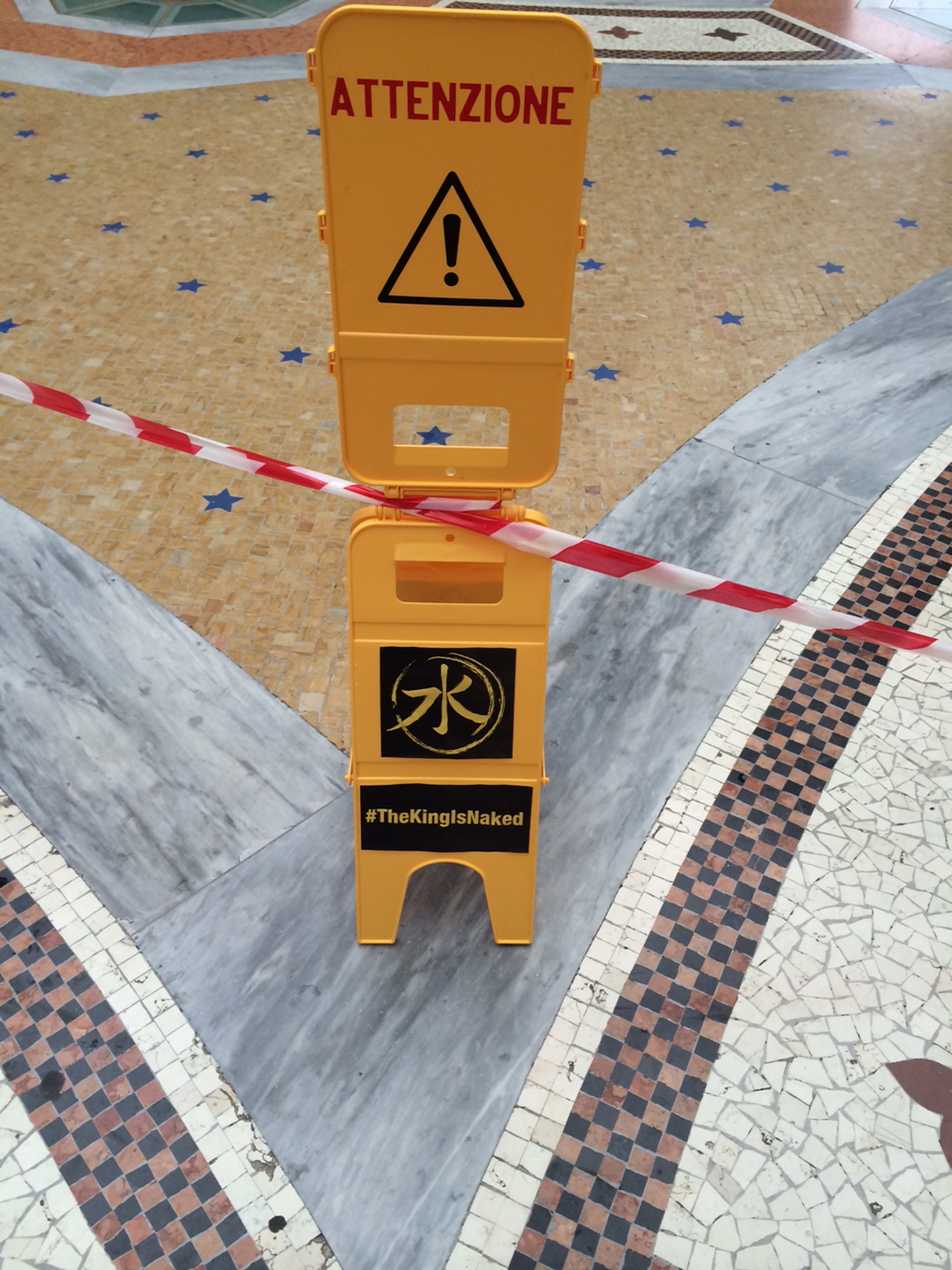 Greenpeace alla Social Media Week per presentare #TheKingIsNaked