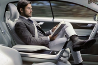Stanno arrivando le auto che guidano da sole, e sono bellissime. Tra due anni sul mercato