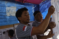 Elezioni in Indonesia, 270 scrutatori muoiono per il caldo e la stanchezza