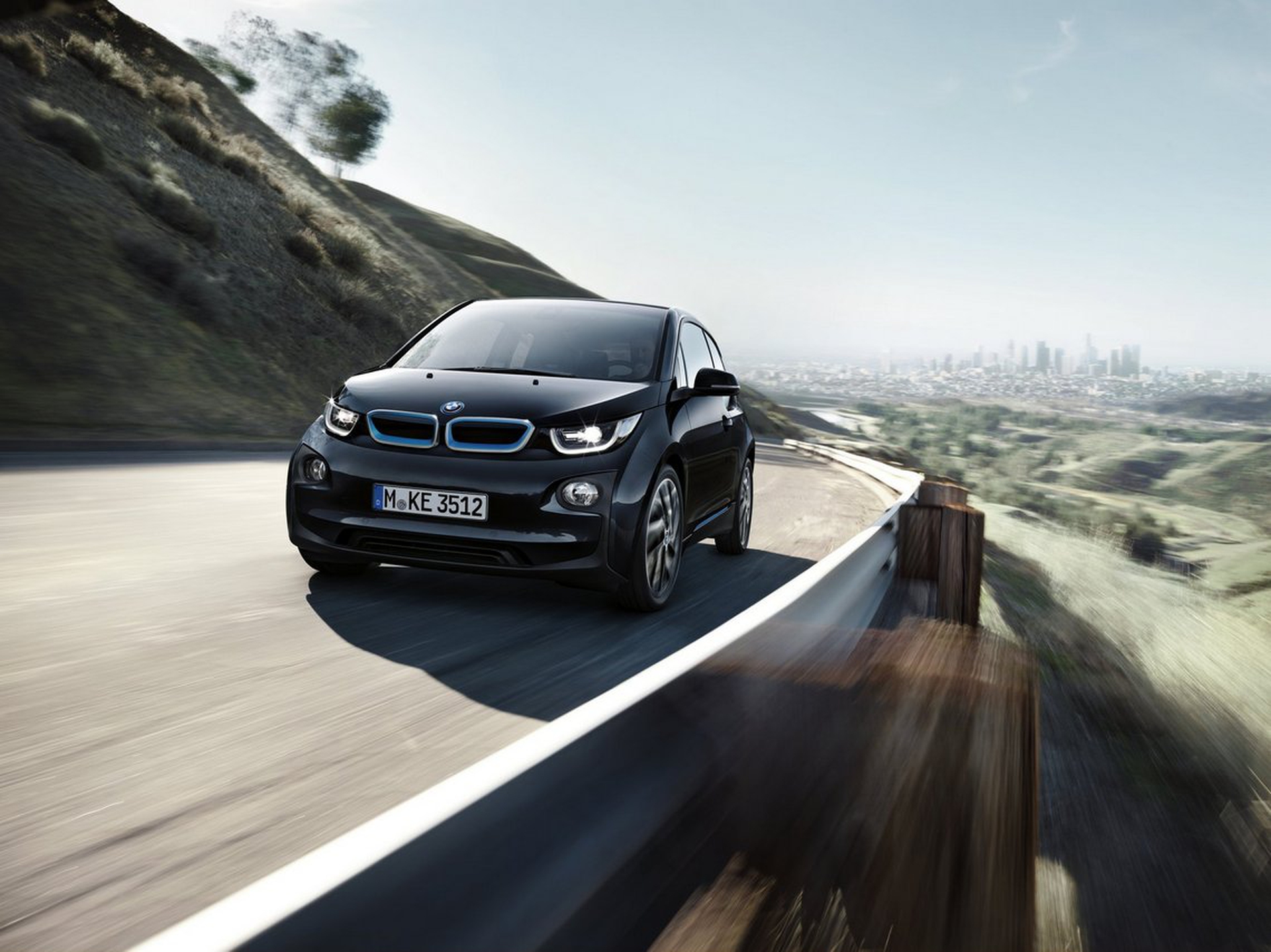 BMWi32016-005