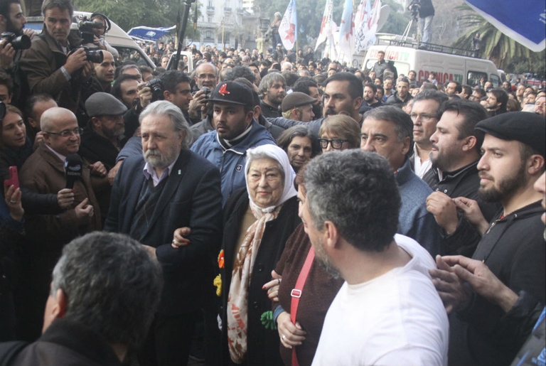 madri di plaza de mayo