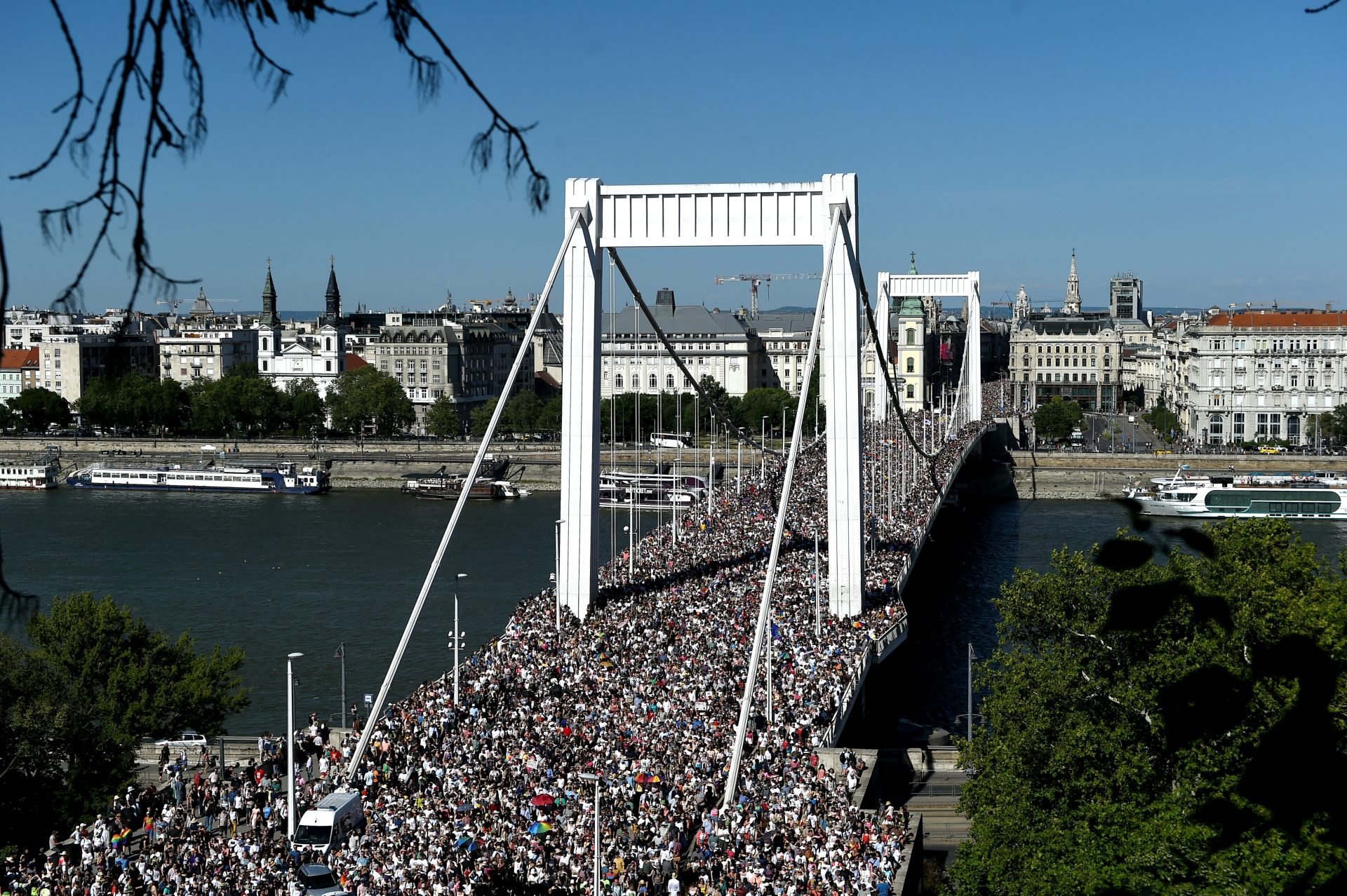 Budapest Pride Parade Goes Ahead Despite Ban
