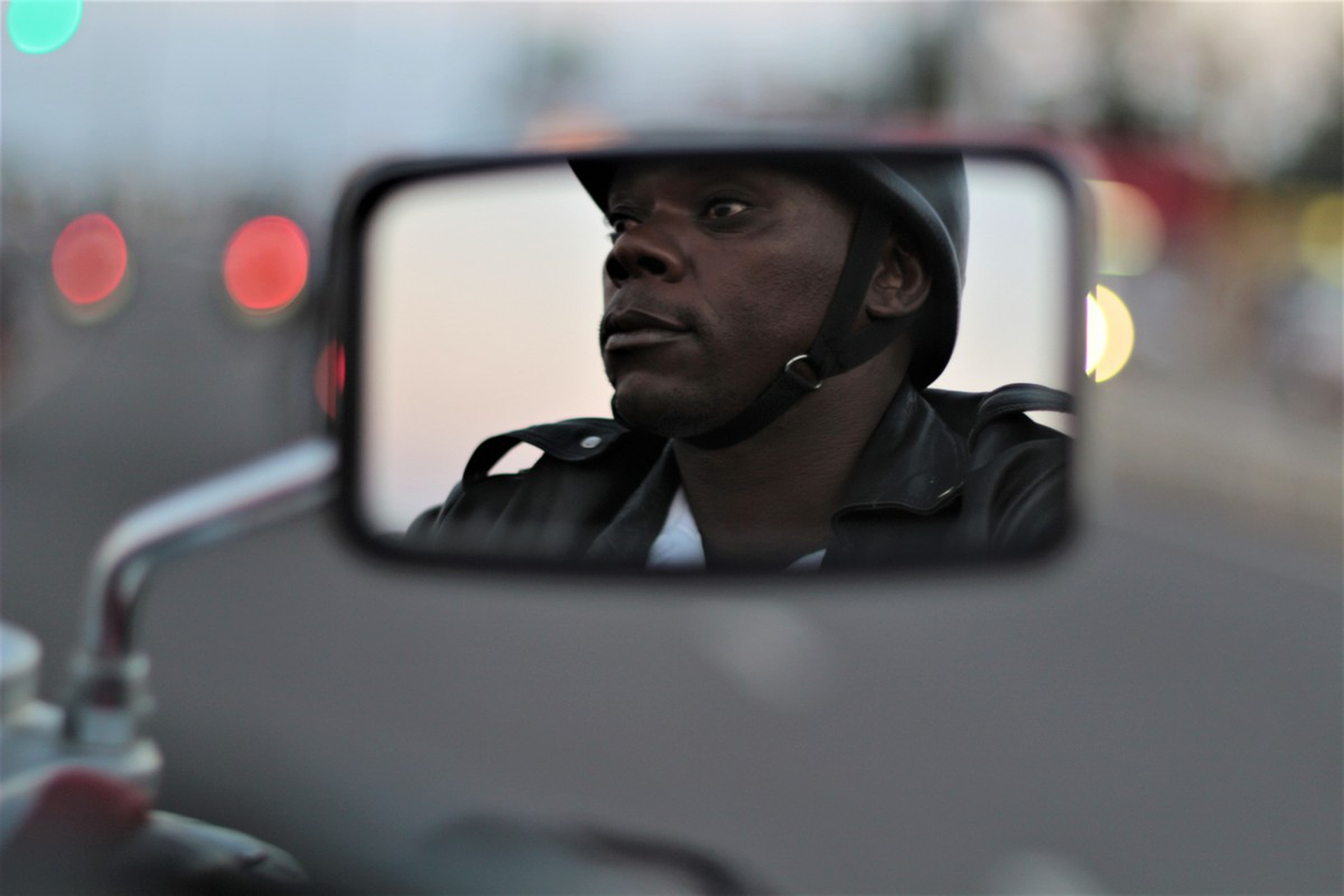 Biafra bikers. Storia di fratellanza e integrazione in sella a una moto