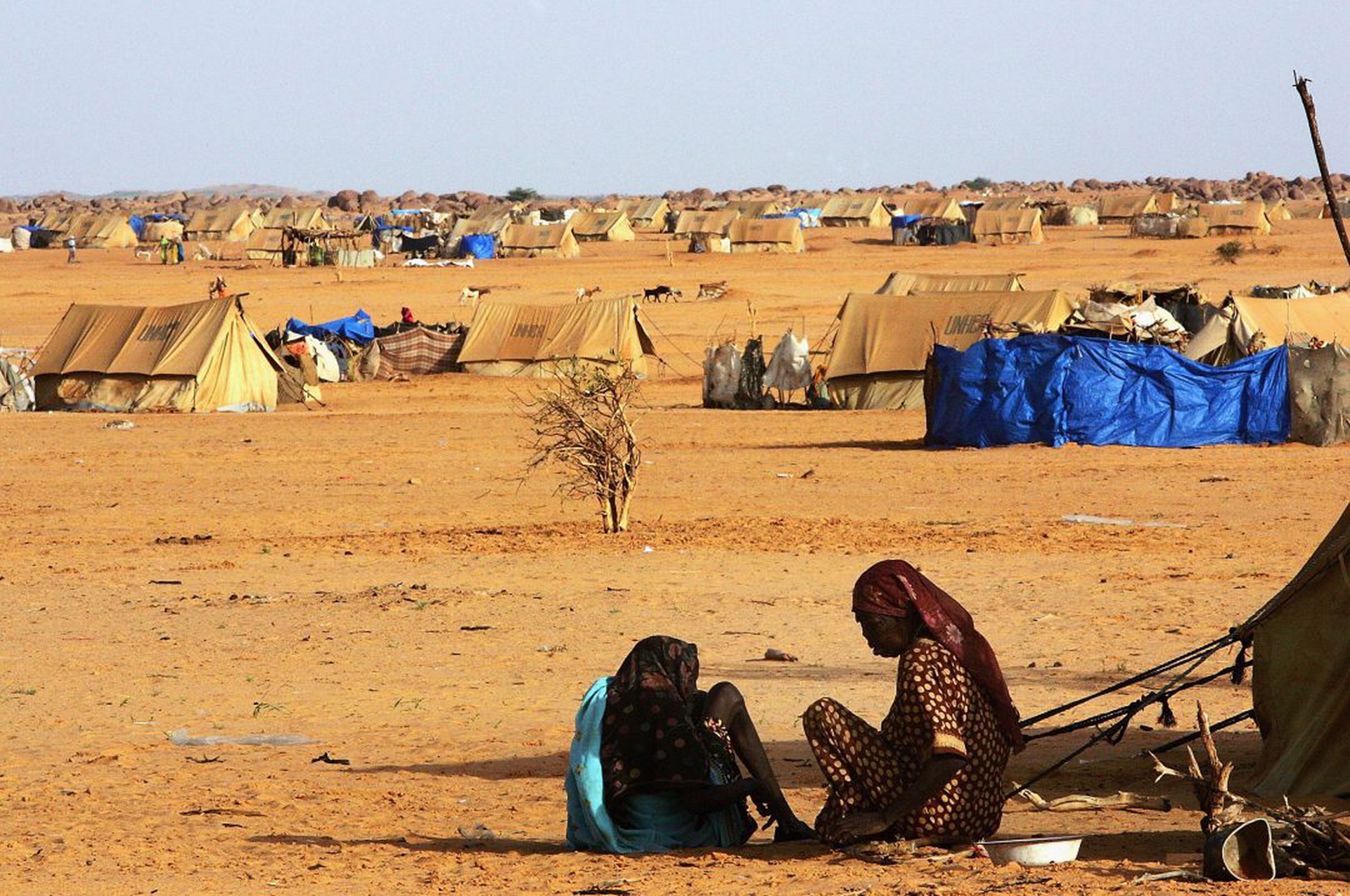 Dafur Refugees Overwhelm Camps In Chad