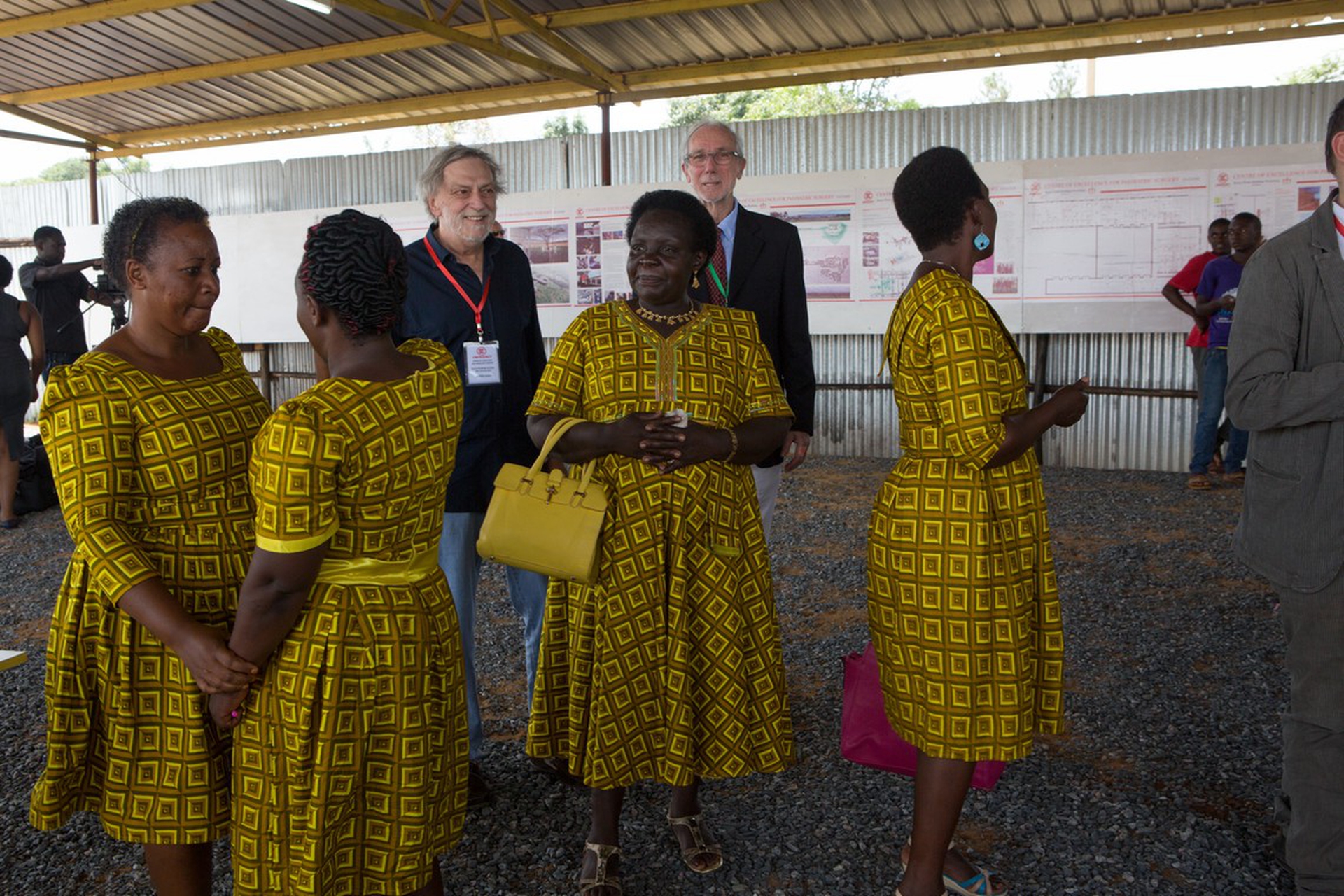 Emergency_Uganda_Groundbreaking-13