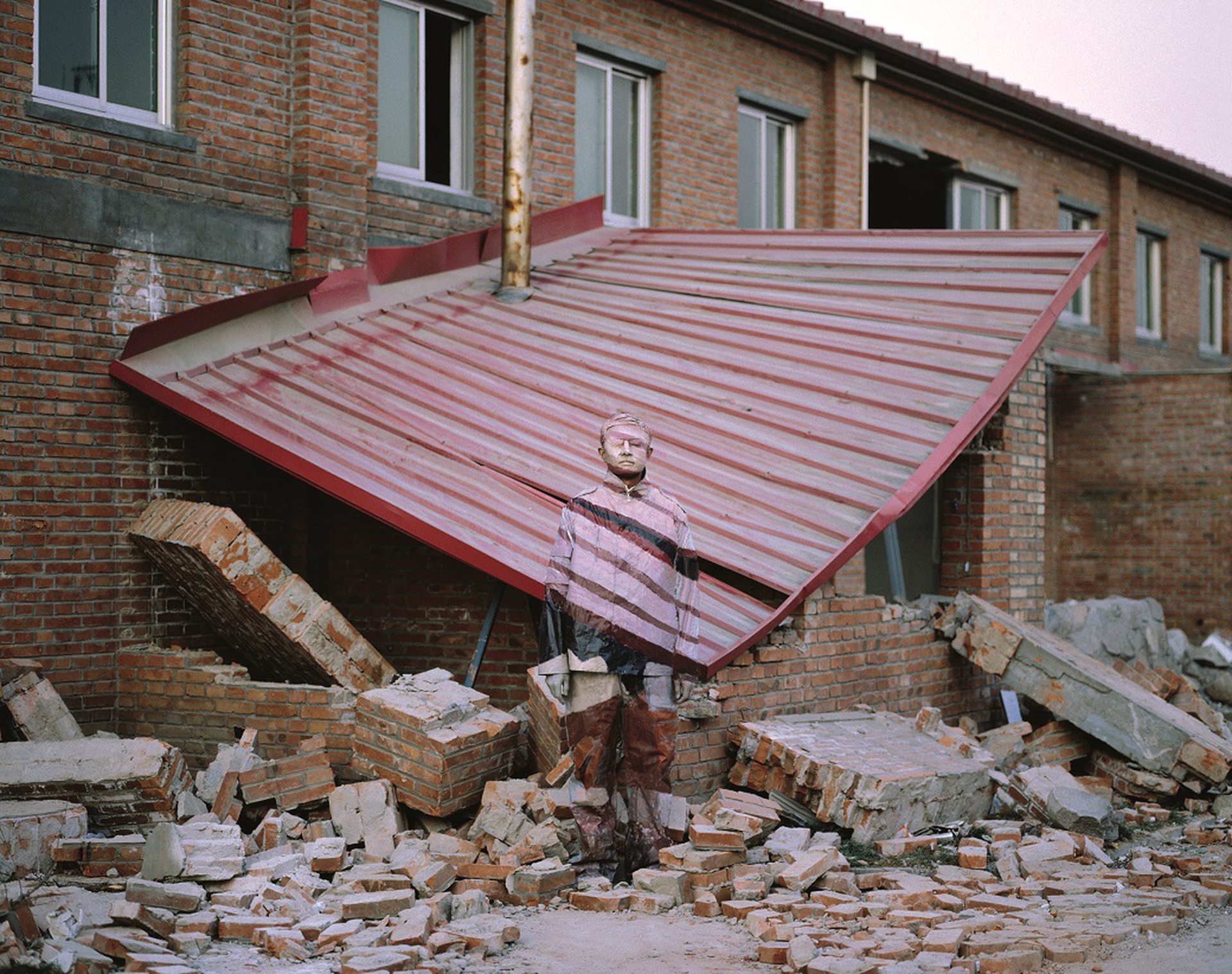 Liu Bolin in mostra al Mudec di Milano