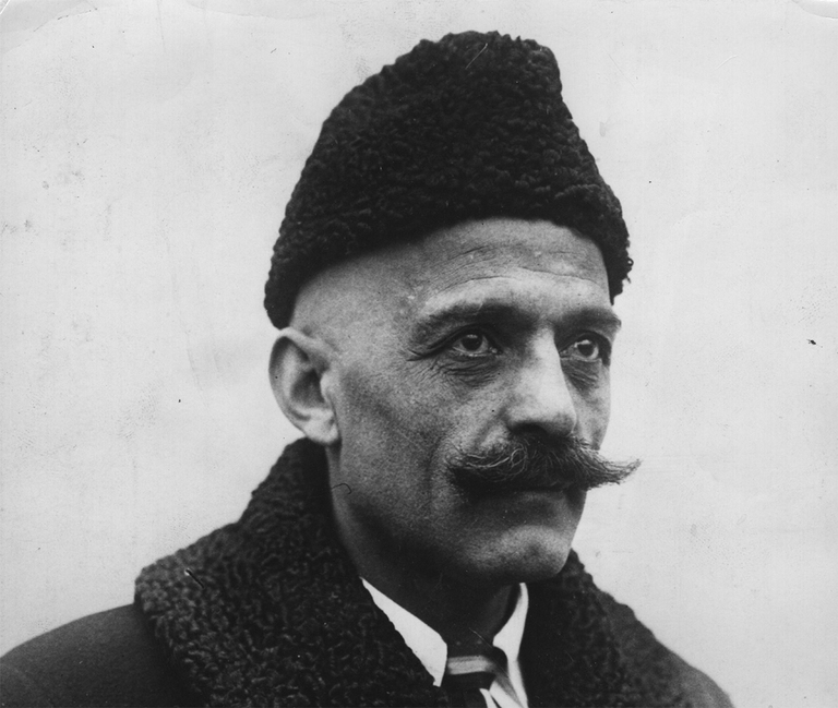 Il filososfo russo George Ivanovitch Gurdjieff, pensatore della "quarta via" (foto di Keystone/Getty Images)