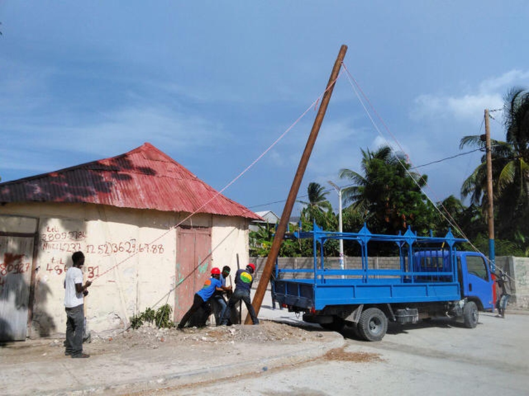 Sigora International prevede di distribuire energia elettrica pulita a 300mila persone in tutta Haiti entro la fine del 2017, confidando di raggiungere a fine 2018 il milione di persone. Fonte: Sigora International