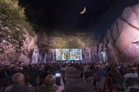 Tones on the stones: suoni, idee e natura nel nuovo Tones teatro natura