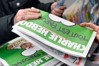Il primo numero di Charlie Hebdo dopo la strage di Parigi