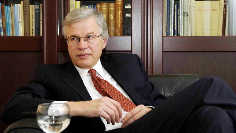 Bengt Holmström nobel prize in economics 2016