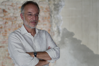 Stefano Mancuso, coprire di alberi le città è l’azione più coraggiosa che la politica possa fare