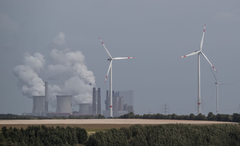 Fonti rinnovabili superano le fossili in capacità installata