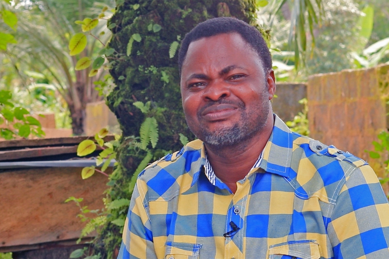 Louis Nkonyu, collaboratore della Wildlife Conservation Society