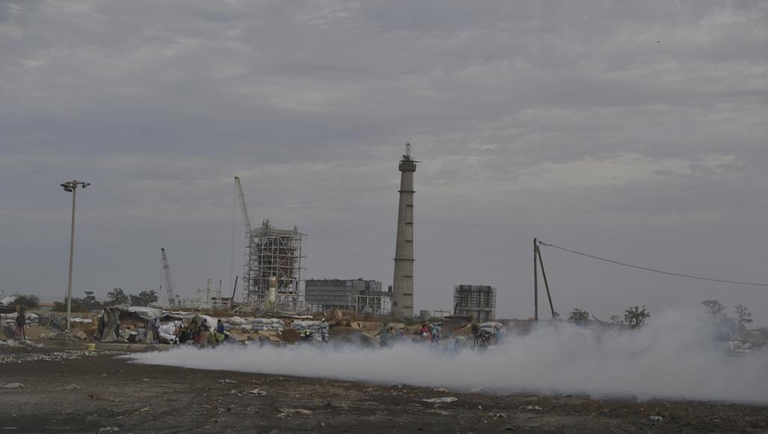 Costruzione centrale a carbone