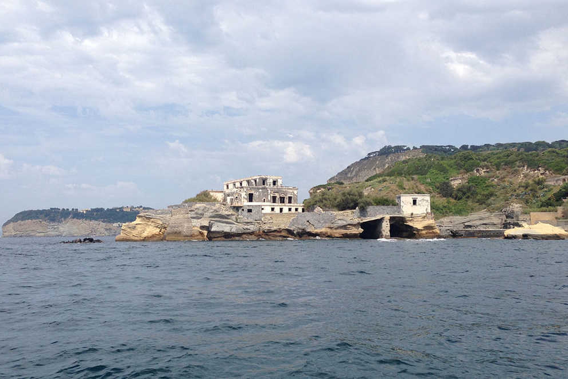 Perchè I Napoletani Si Chiamano Partenopei