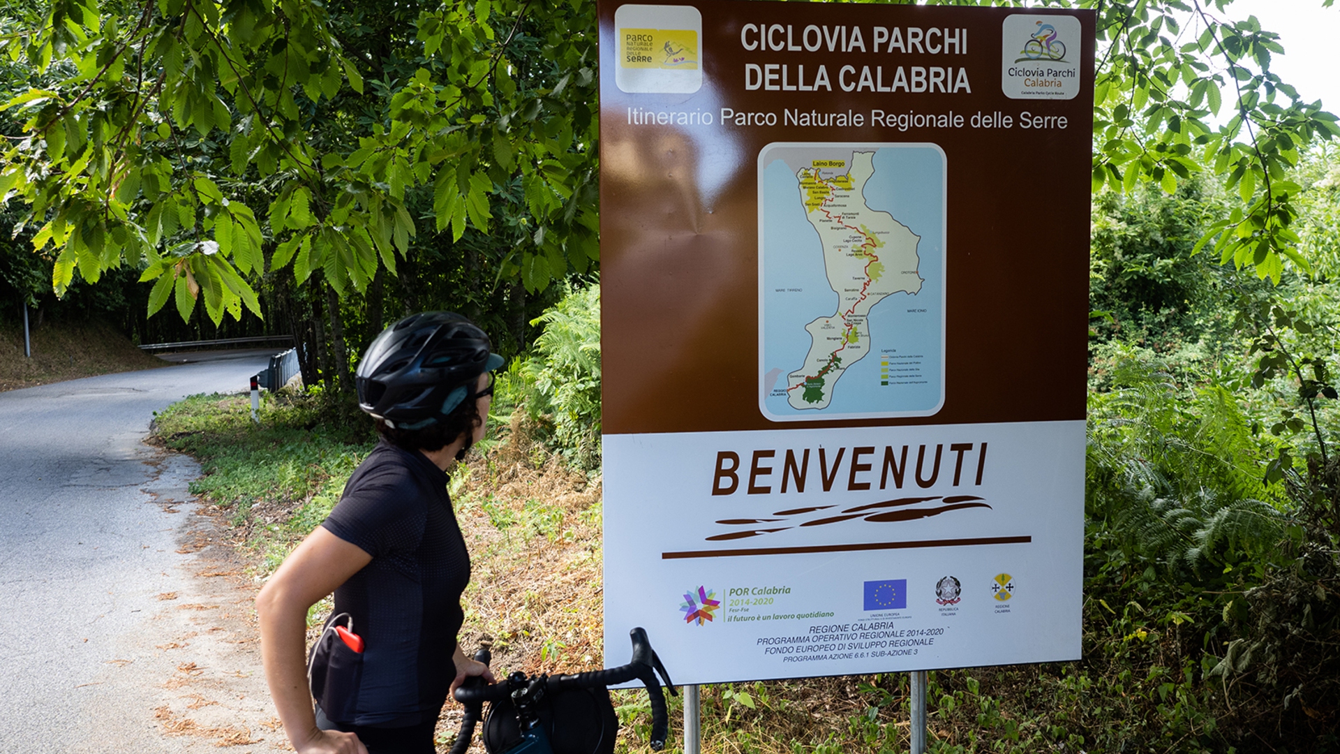 La ciclovia lungo il Parco Regionale delle Serre © Paolo Ciaberta