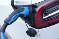 Mobilità elettrificata, l’Europa è pronta e le vendite sono in costante aumento