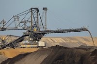 Carbone, la Polonia accoglie la Cop 24 con una nuova centrale
