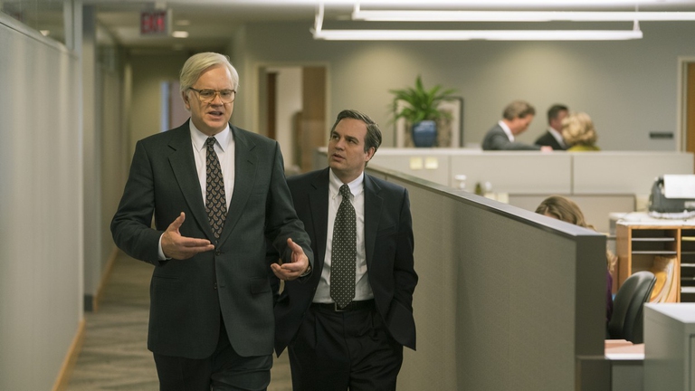 Una scena del film Cattive acque con Mark Ruffalo e Tim Robbins