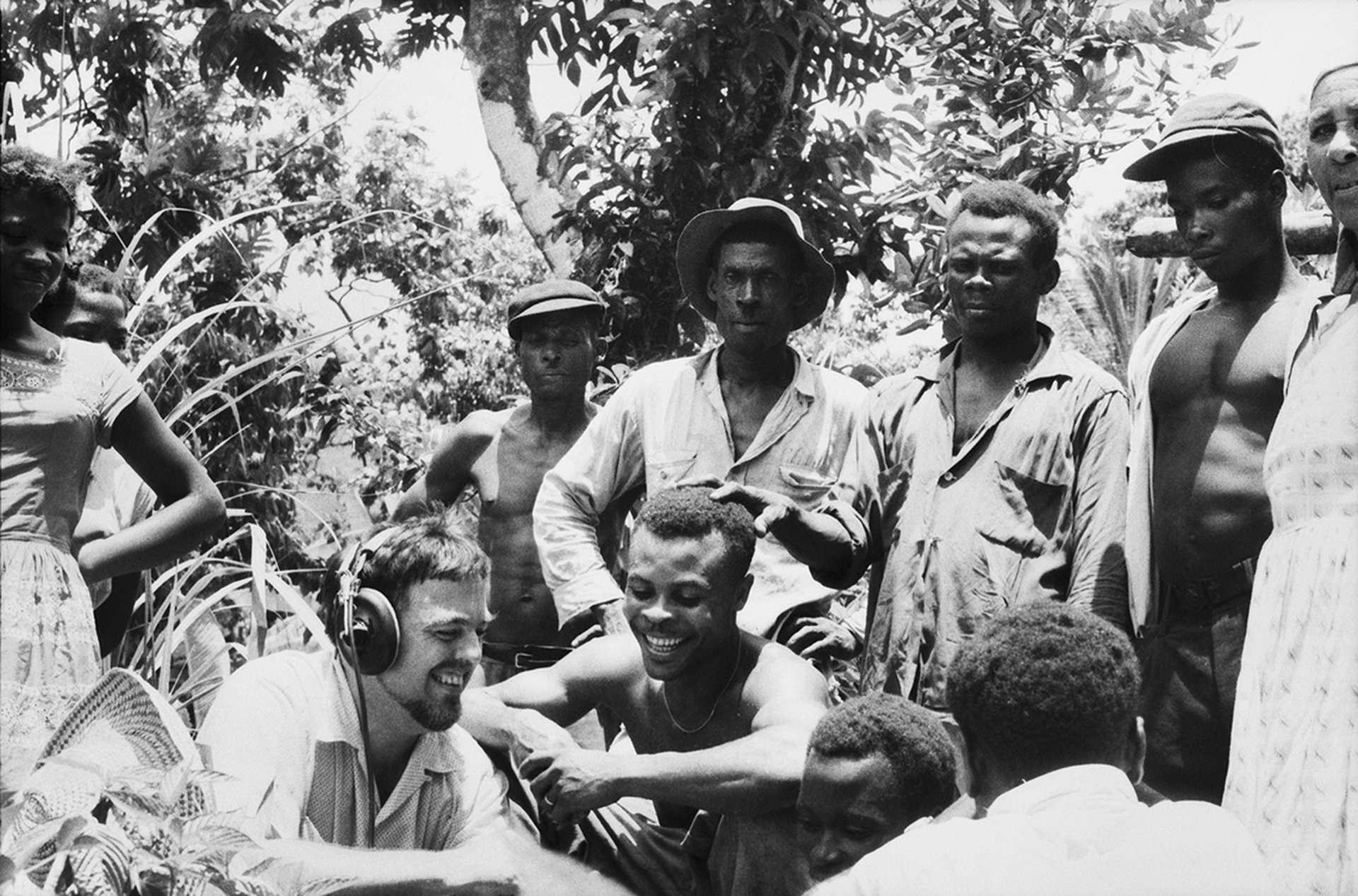 Alan Lomax registra nella repubblica dominicana nel 1962 foto di Antoinette Marchand