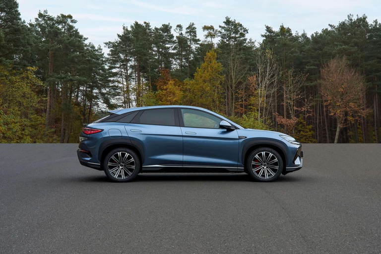 BYD, Sealion, auto elettrica, test drive