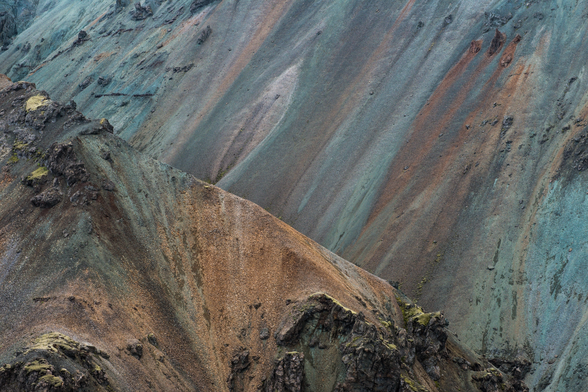 Frostscape, Mattia Vettorello's journey across Iceland