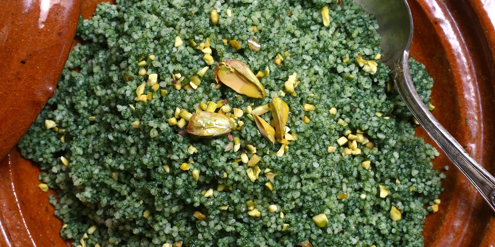 Couscous al pesto di cavolo nero e pistacchi. Ricetta veg