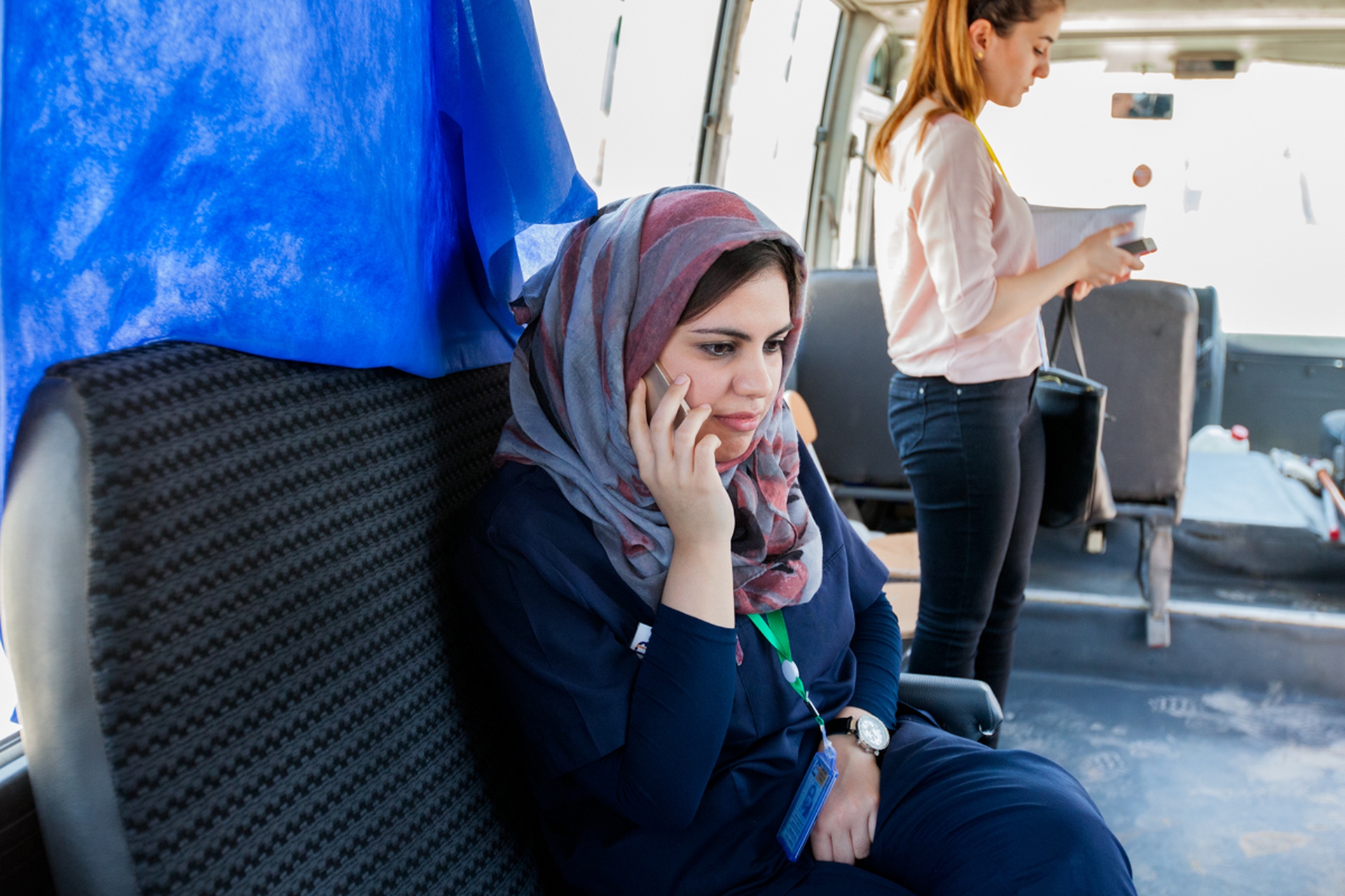 La clinica mobile che aiuta le donne in fuga dall'Isis