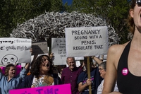Il Wyoming è il primo Stato americano a vietare l’aborto farmacologico