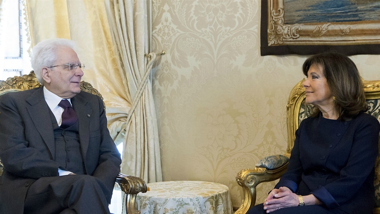 Il Capo dello Stato Mattarella con la presidente del Senato Casellati