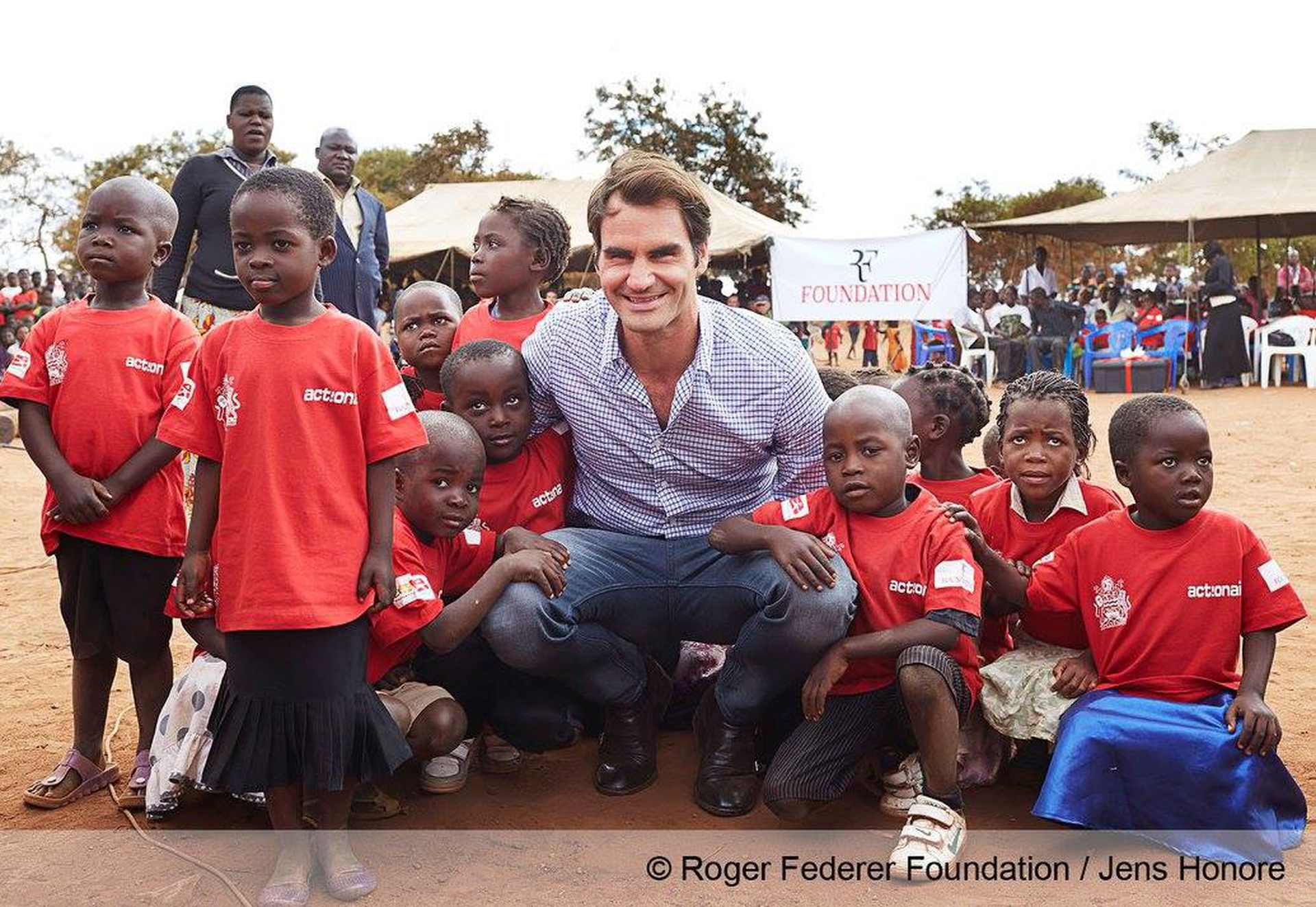 roger-federer-malawi-2
