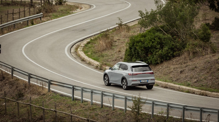 Geely, EX5, auto elettrica, test drive