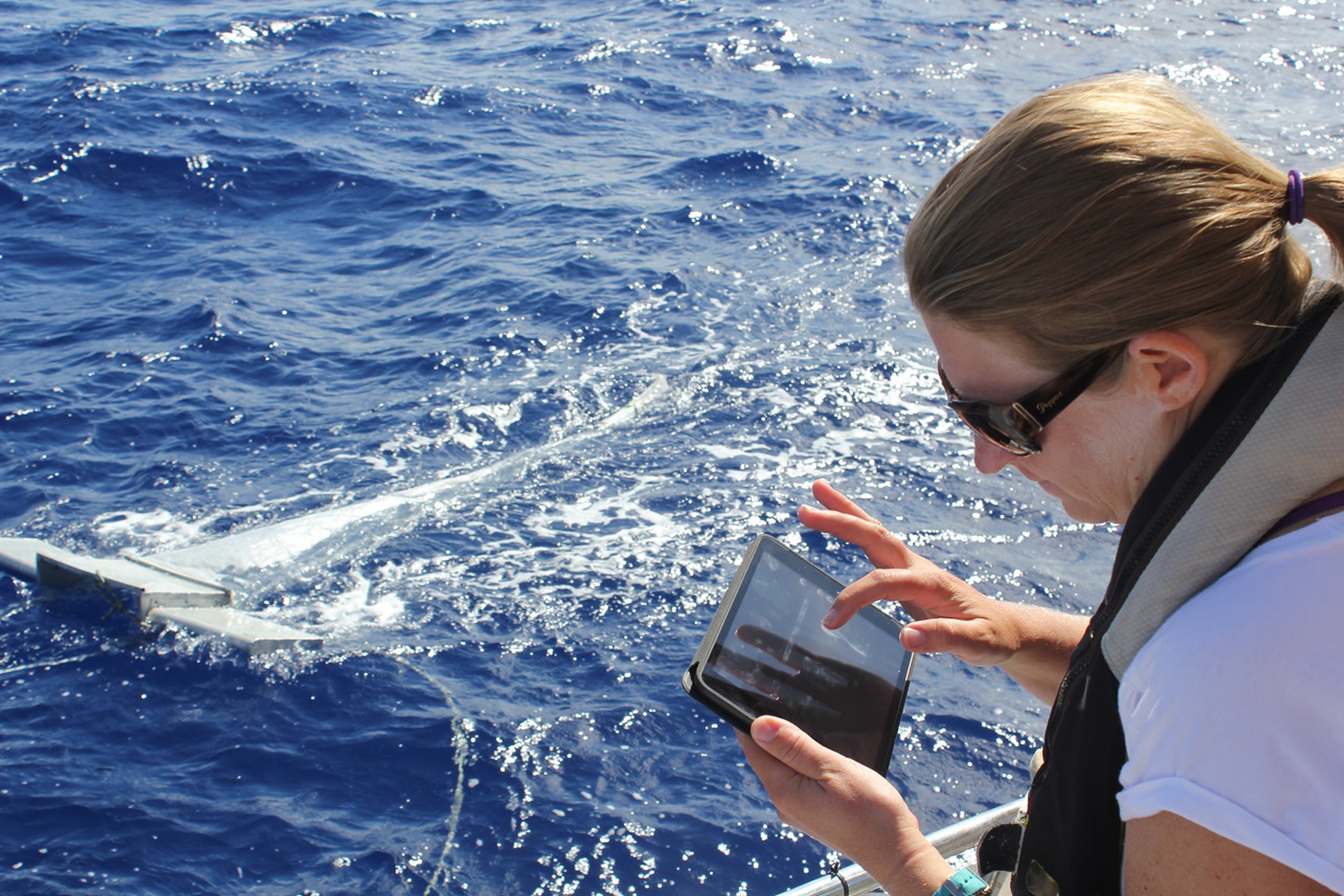 Exxpedition, l'equipaggio di donne contro la plastica