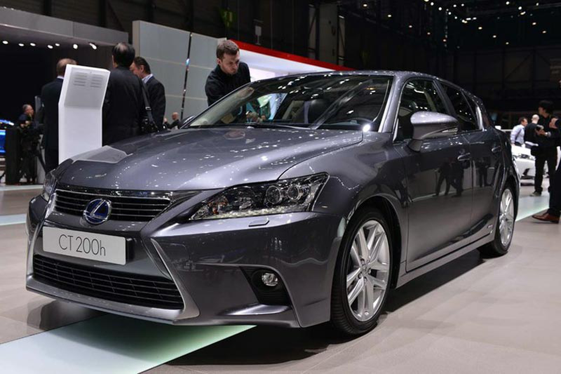 Lexus CT 200h