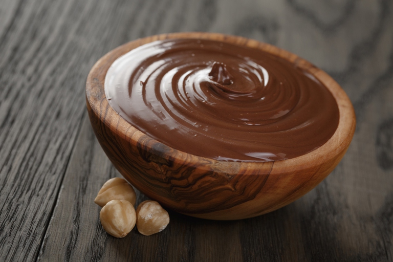 colazione crema di nocciole e cacao