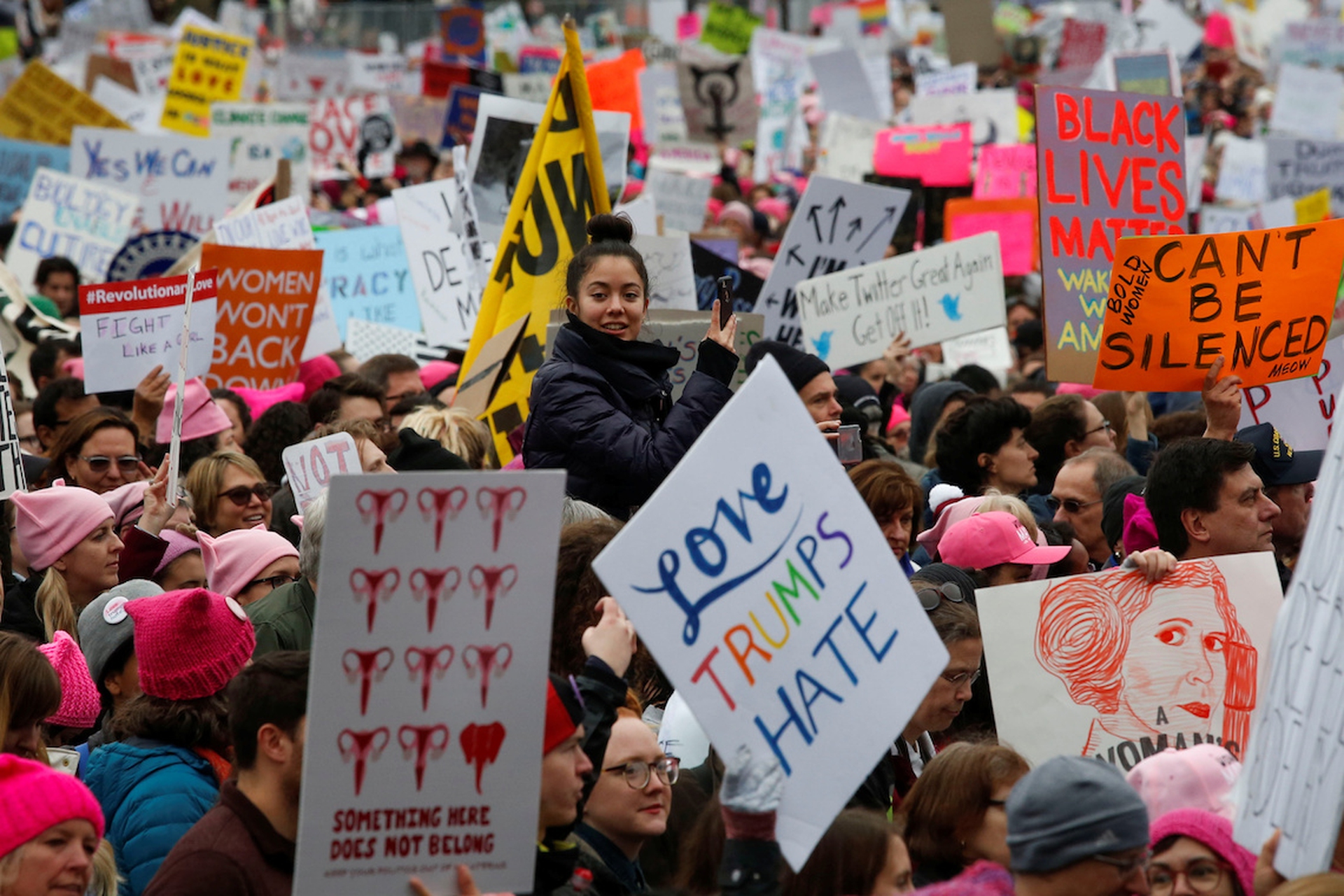 Women's March, the story behind the largest demonstration in US history ...