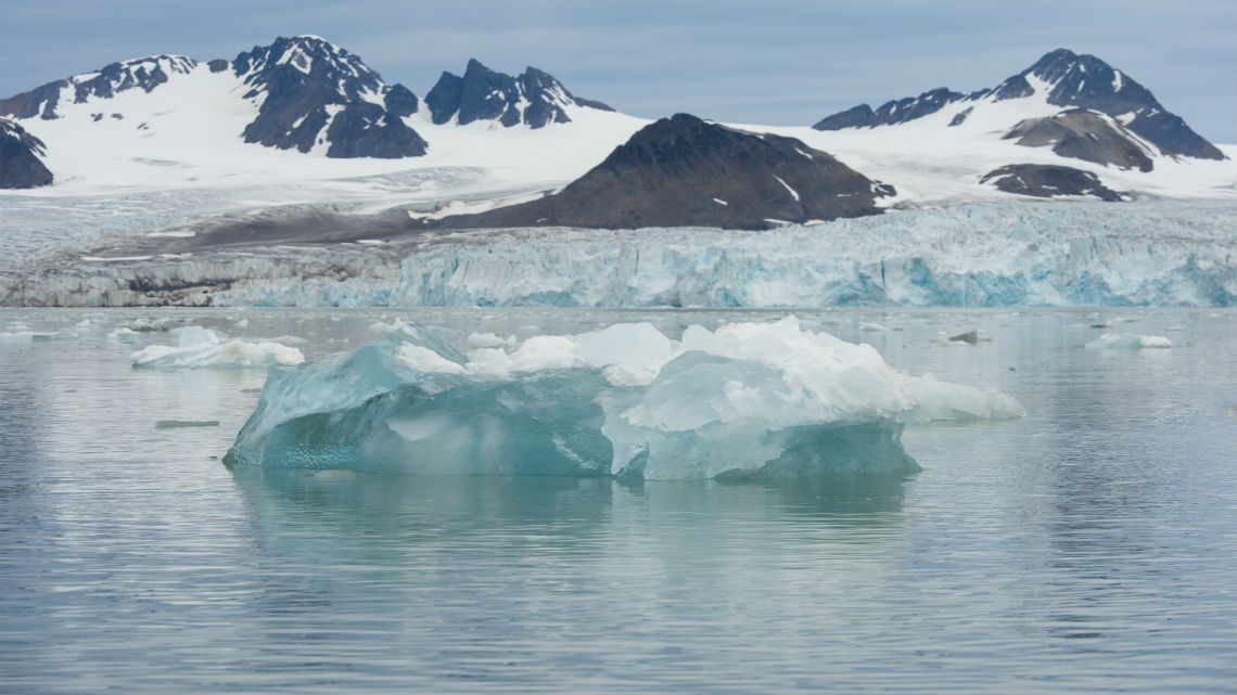 Arctic, record hot temperatures with peaks of 20 degrees above average ...