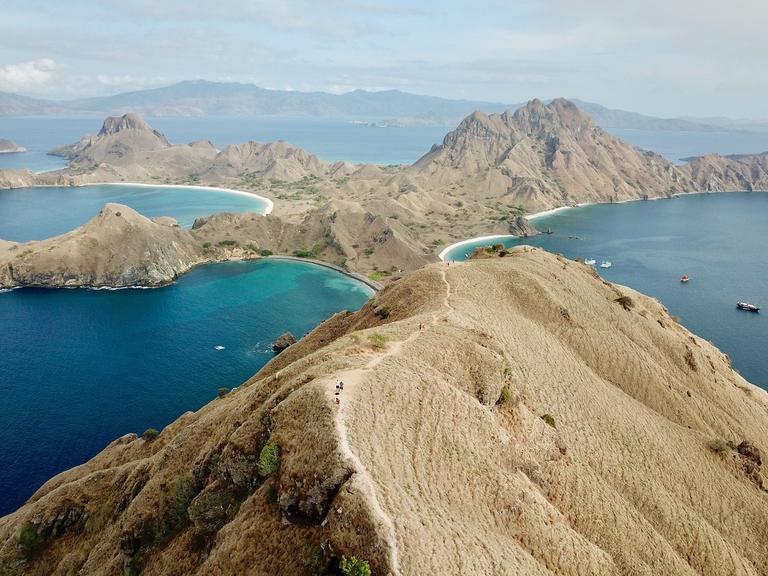 Formazioni rocciose nel parco nazionale di Komodo