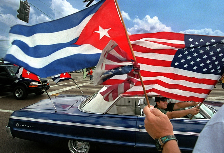 us cuba flags