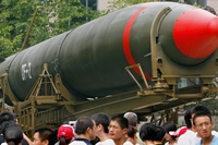 In piena corsa agli armamenti, c’è chi si batte per il disarmo nucleare