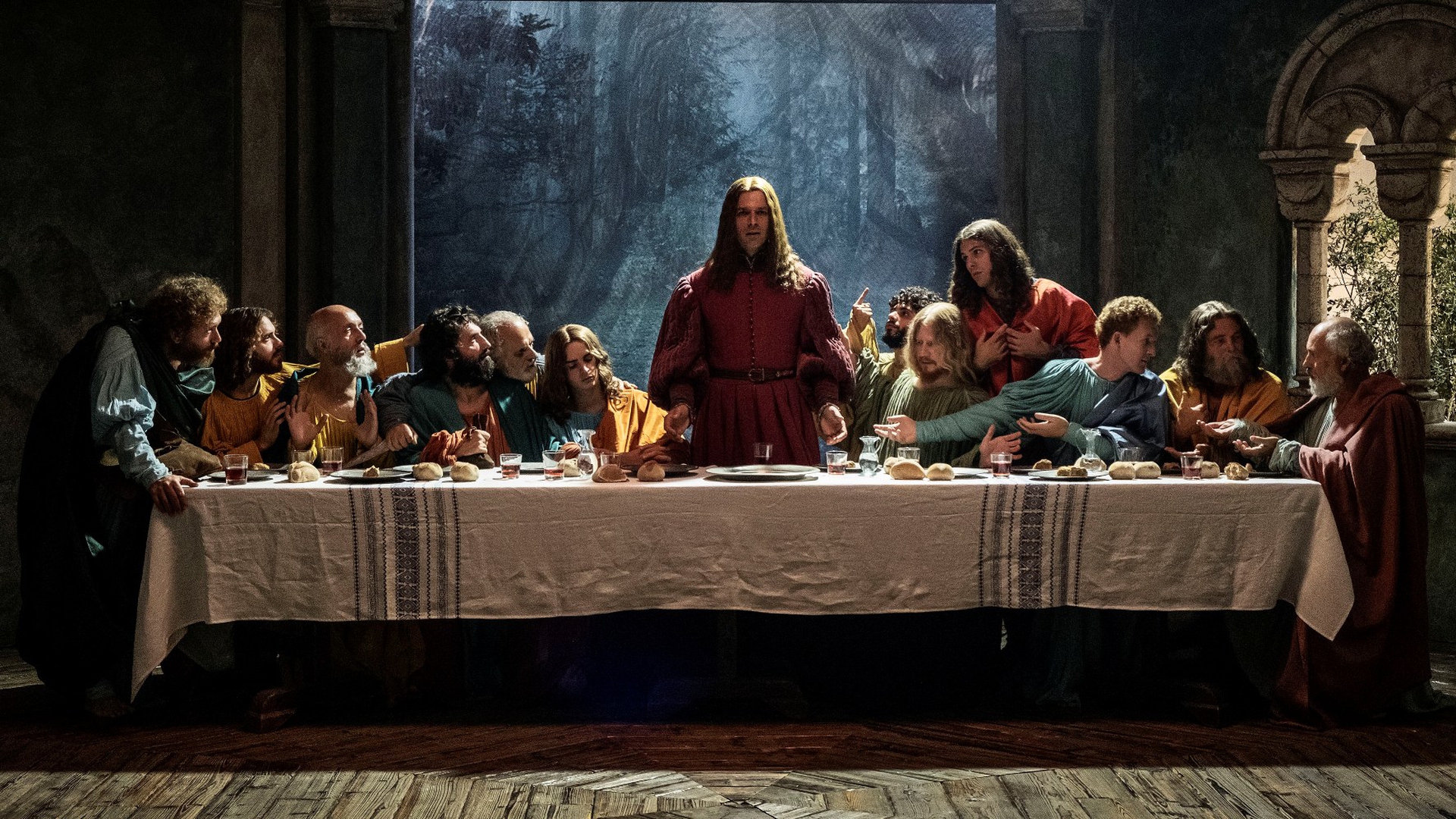 Una scena evocativa dell'Ultima cena di Leonardo