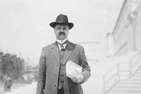 Charles Curtis, nativo americano, fu il primo vicepresidente di colore degli Stati Uniti