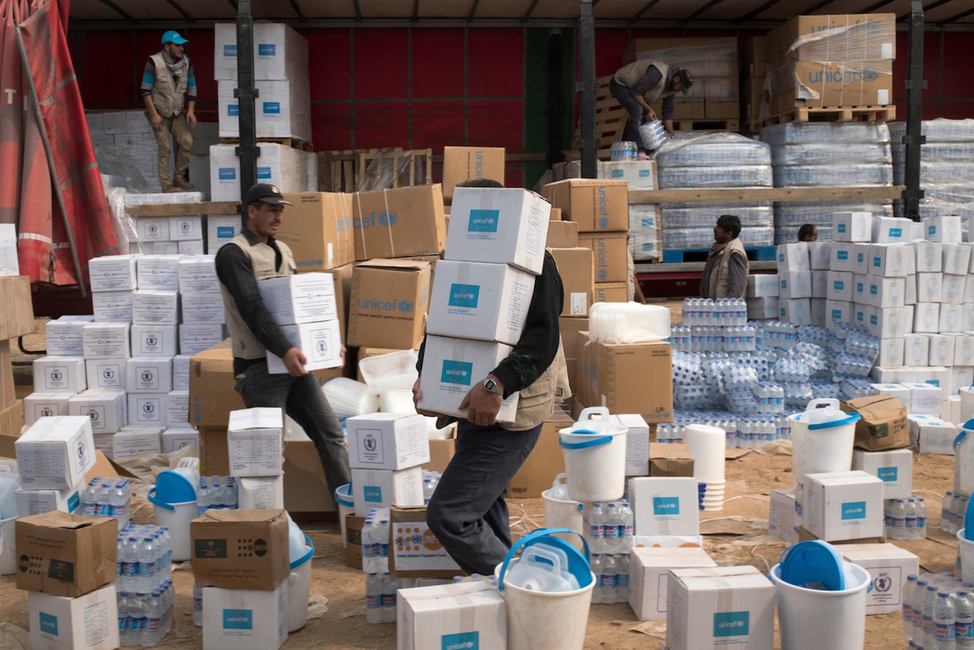 Aid distribution in Ninewa