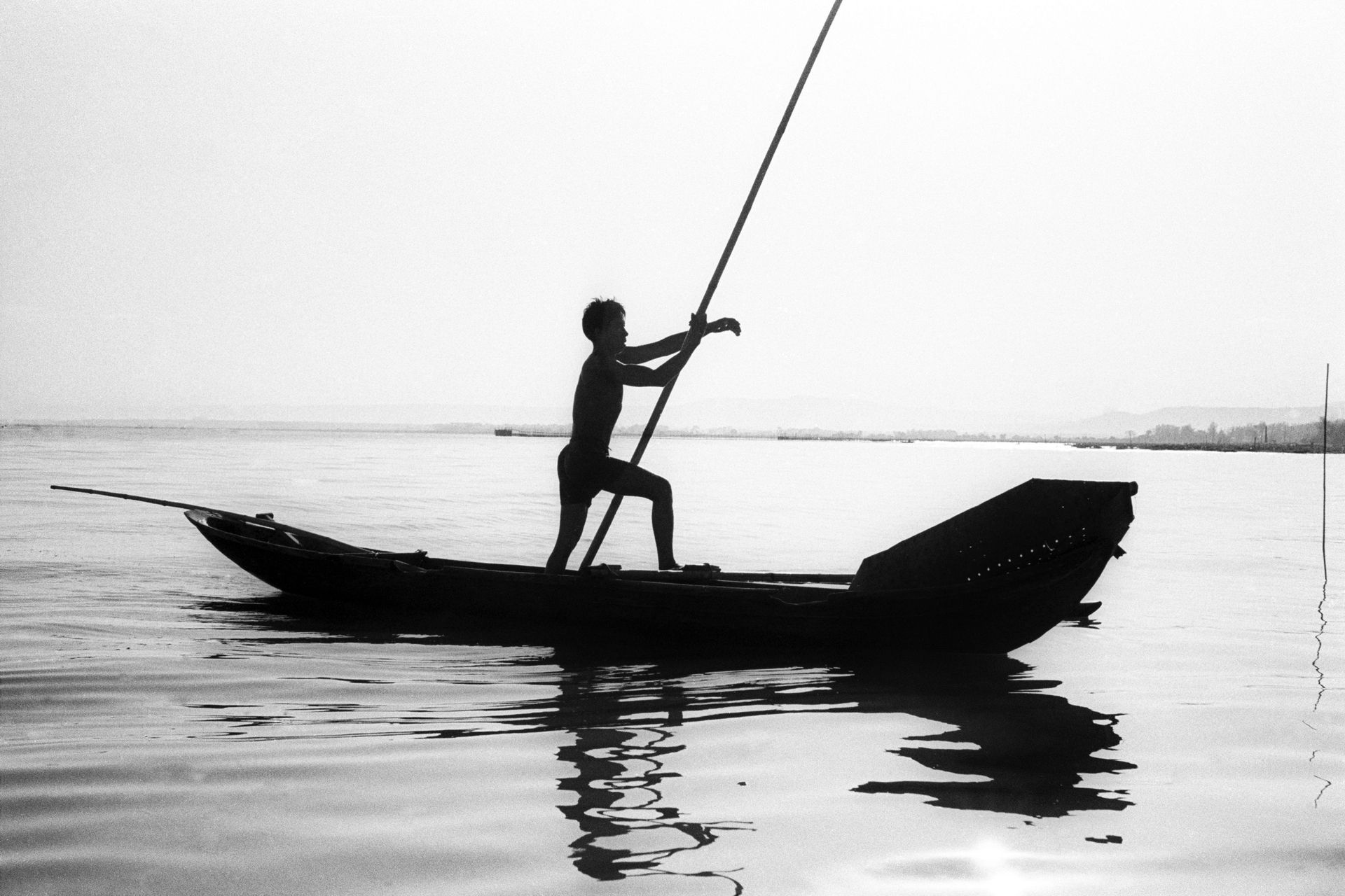 Un pescatore Salakab nella Laguna de Bay