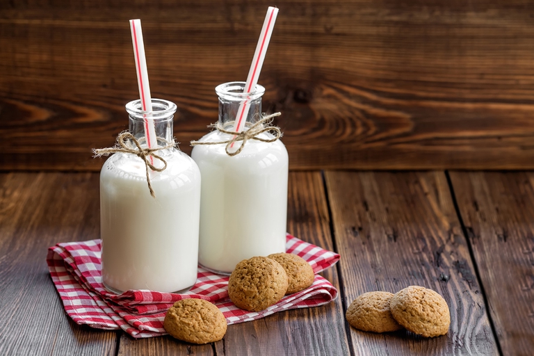 I latticini contengono, oltre alle proteine, vitamina A e D e sali minerali come calcio e fosforo